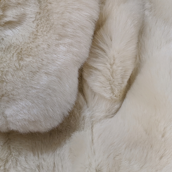 Forever 21 FAUX Fur Dress Jacket (L) - Picture 4 of 5